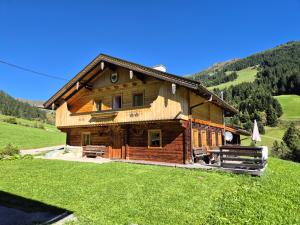 Wohlf�hlchalet Bergluft Zillertaler Alpen Chalet Berg Zillertal